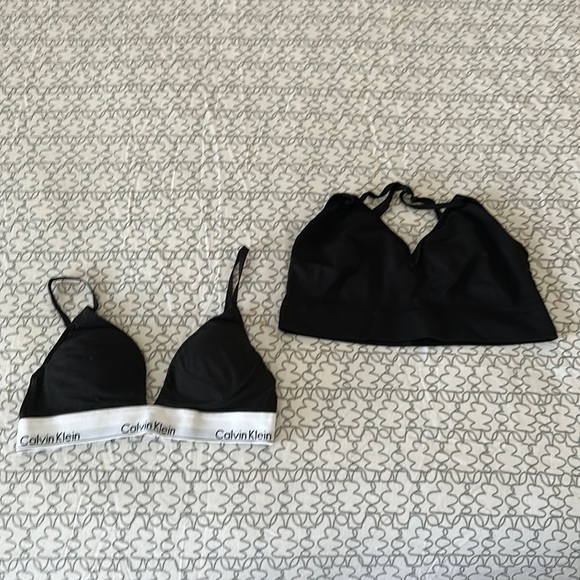 EUC lot of 2 bras - Picture 1 of 6